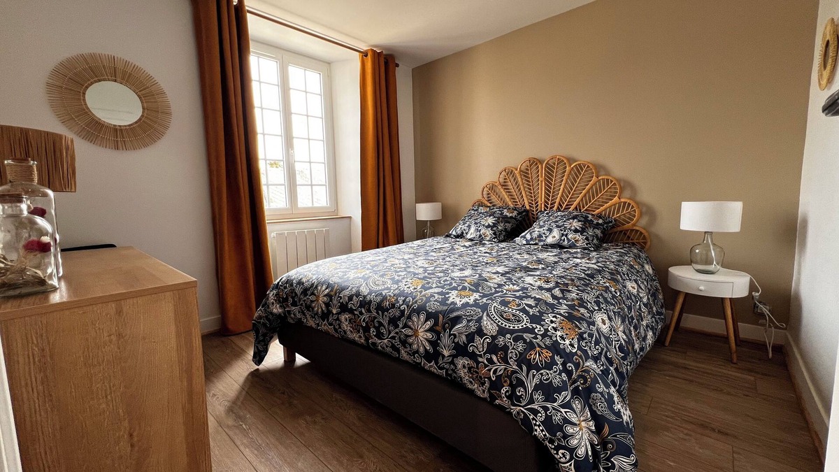 Sainte-Mere-Eglise Apartment | Appartement Spacieux en Plein Coeur de Sainte-mère-eglise
