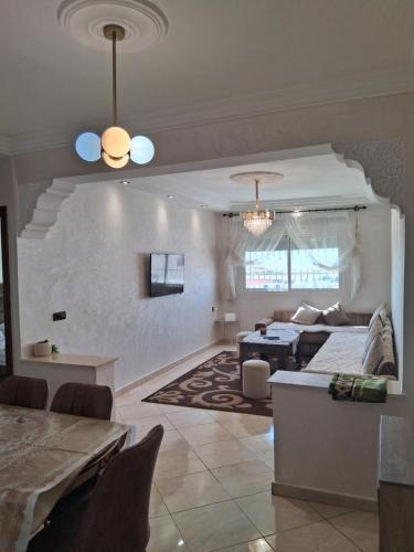 Tangier Apartment | Appartement lumineux, spacieux et idéal