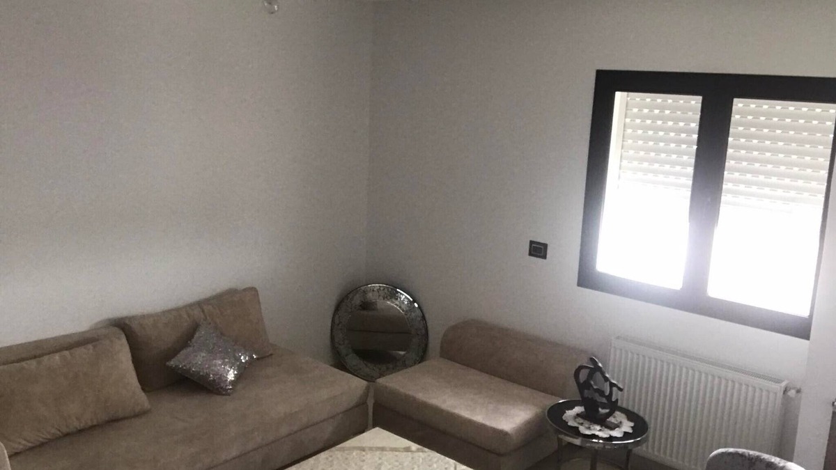 La Soukra Apartment | Appartement Luxe, Calme, Propre à 10 Minutes de L'aéroport