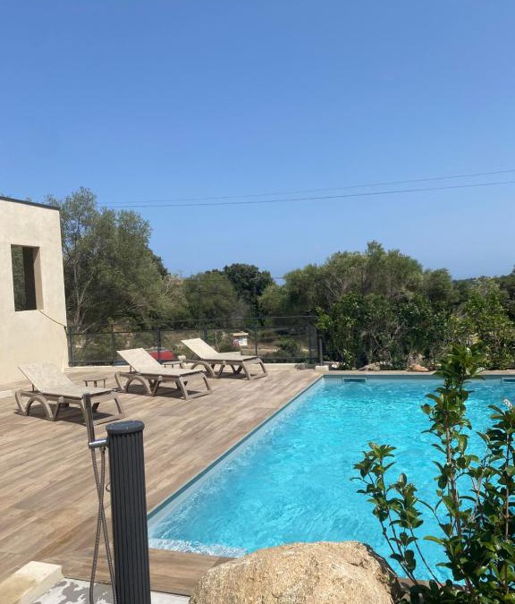 Tighine Apartment | Appartement neuf à 3 min de la plage de Pinarellu