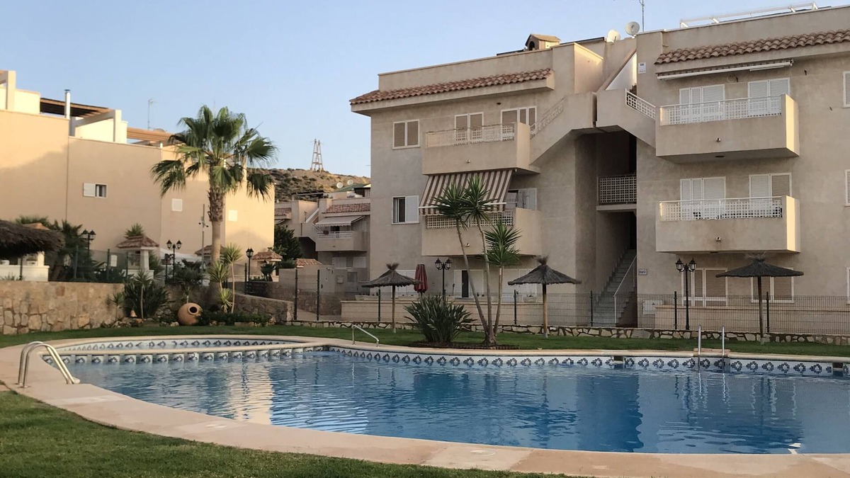 Los Geraeos Apartment | Appartement Plain Pied Avec Piscine à 10 Minutes des Plages