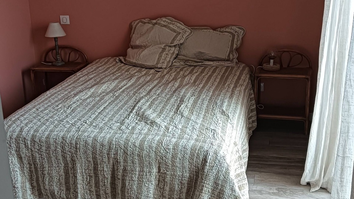 Vielle-Chapelle House | Appartement se Trouvant au Premier Étage D'une Maison Individuelle