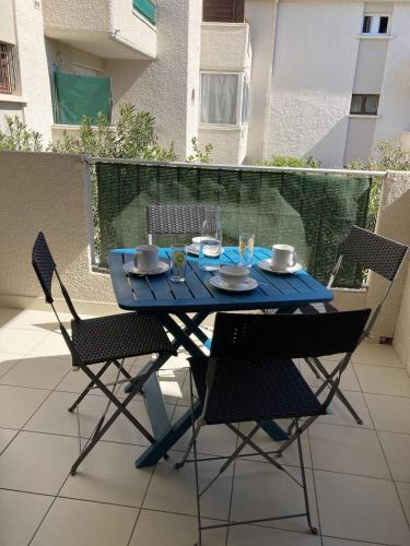 Les Arenes Apartment | Appartement T2 lumineux et moderne avec parking - 4VOIL245 -