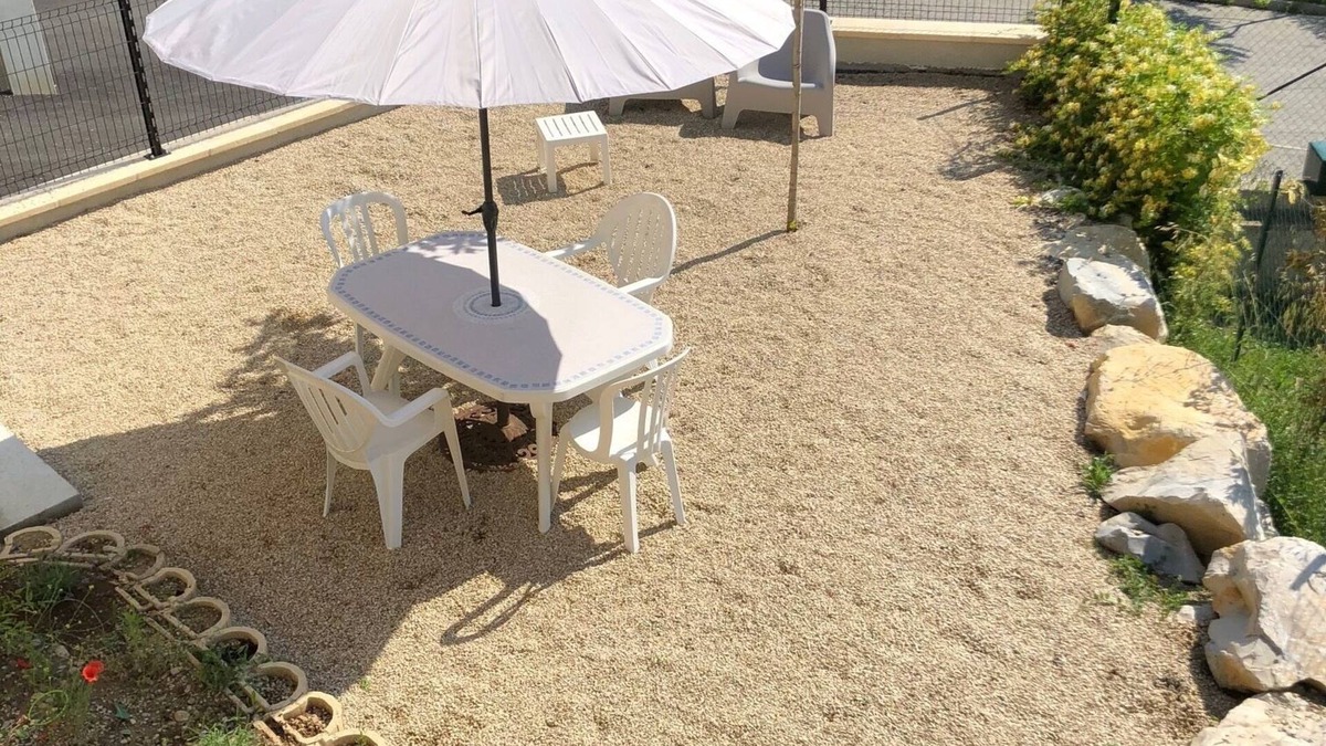 Digne-les-Bains Apartment | Appartement T2 Avec Extérieur et vue sur les Montagnes