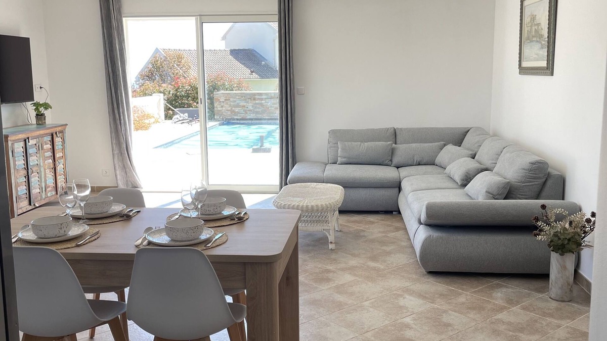 Bastia Apartment | Appartement T3 en RDC de Villa