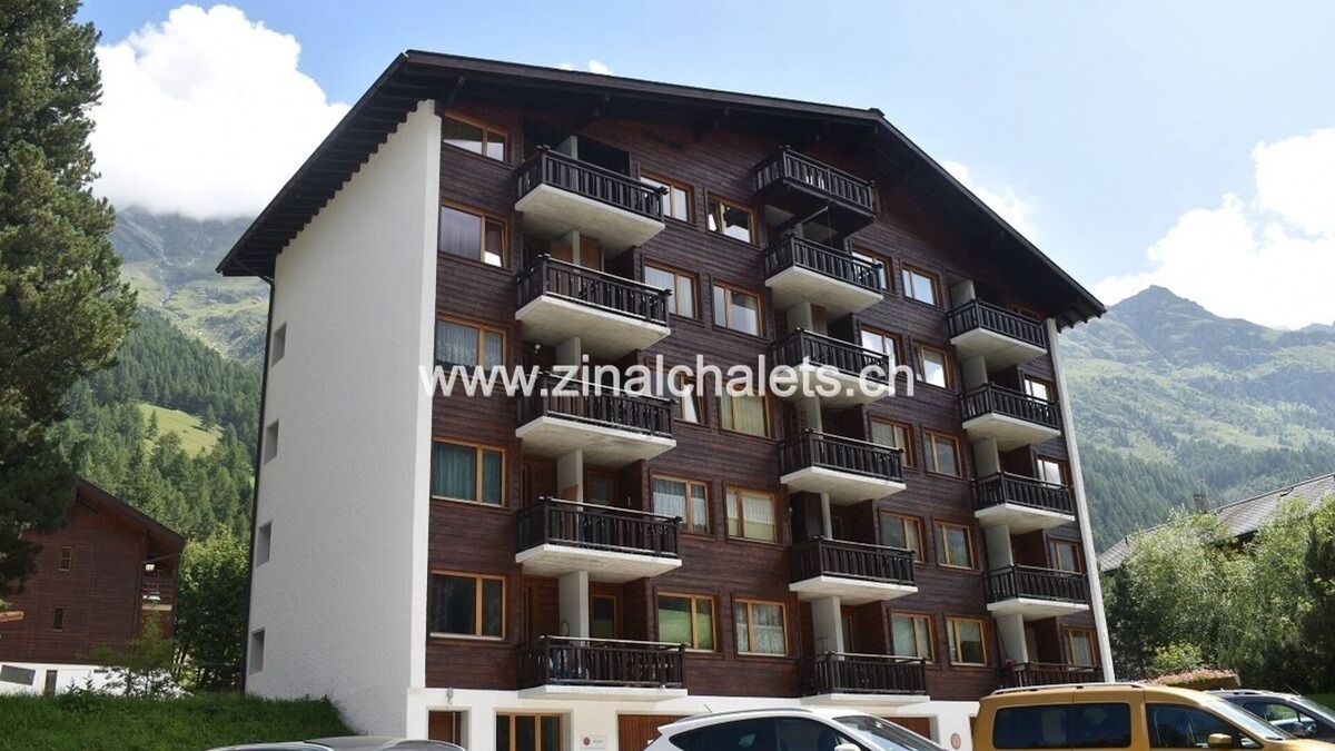 Zinal Apartment | Appartment in a building in Zinal - 1 bedroom with 1 double bed with shower and WC - 1 bedroom with