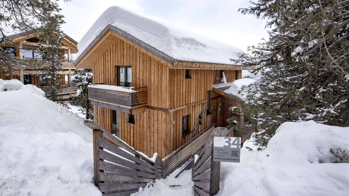 Turracher Hohe Ski Chalet | Appealing chalet with infrared sauna