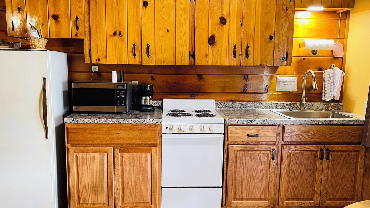 Chelan Hotel | Apple Inn Motel