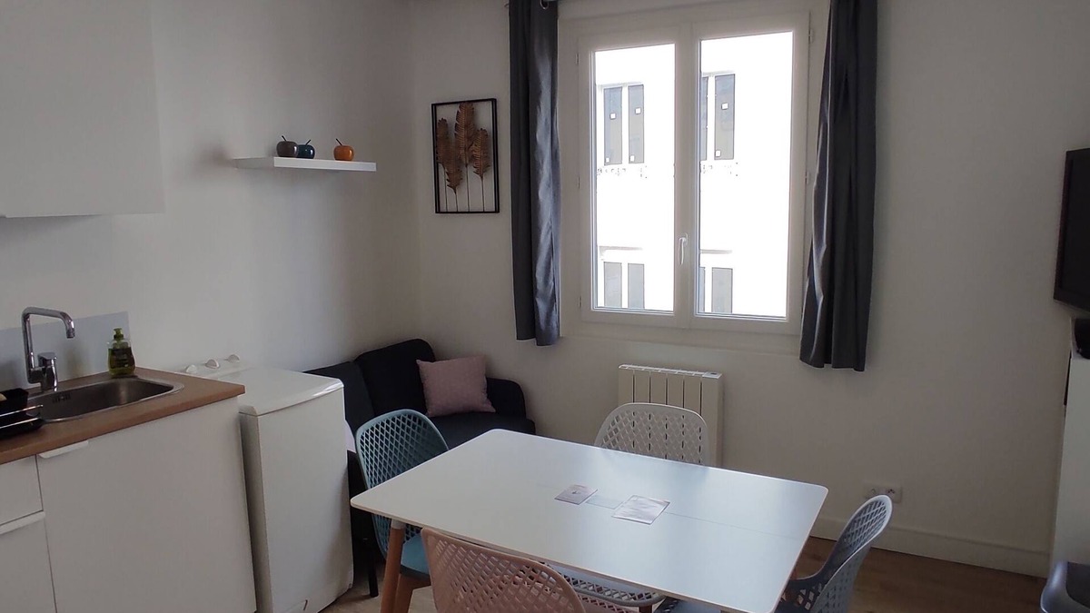 Conches-en-Ouche Apartment | Appt #4 Cosy Plein Centre de Conches