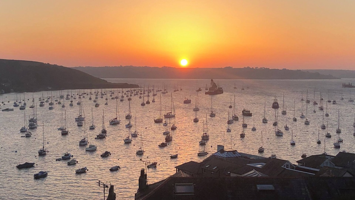 Mylor Churchtown Cottage | April Cottage