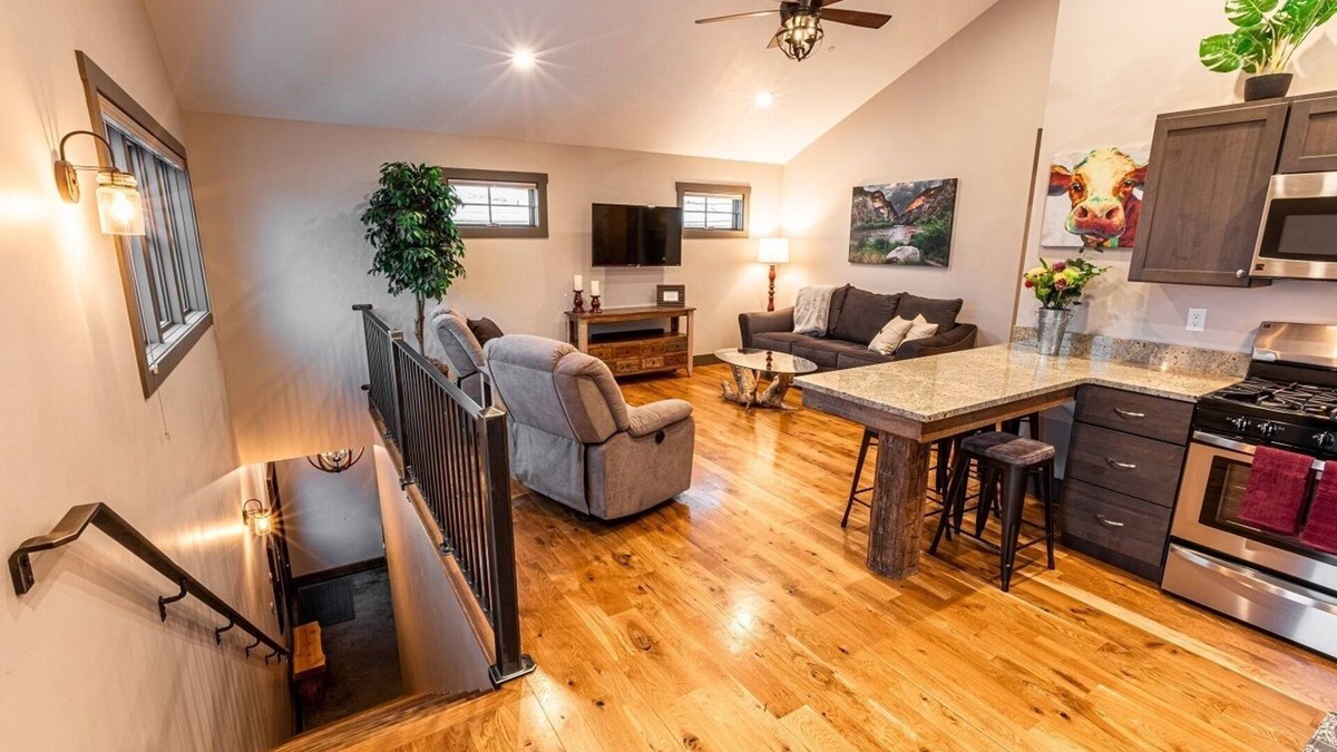 Gunnison Apartment | Apt. 7703' - In-town livin', few blocks from downtown shops & restaurants