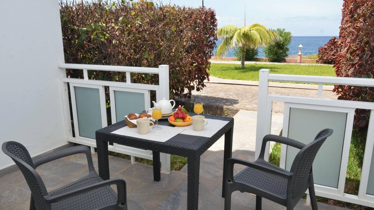 Playa de la Calera Apartment | Apt. El Guirre Nº 8 - bajo