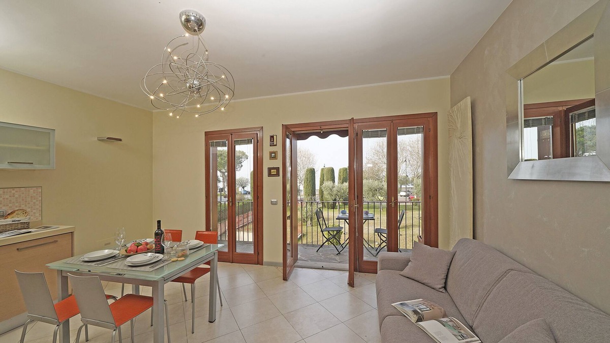 Sirmione Apartment | Apt Il Barcone - One Bedroom Apartment, Sleeps 4