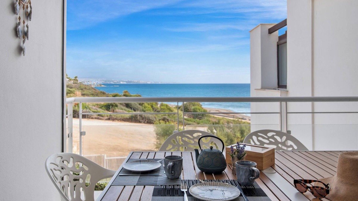 Casares del Mar Apartment | Apt in Casares del Mar by Costarentals - Ref M50