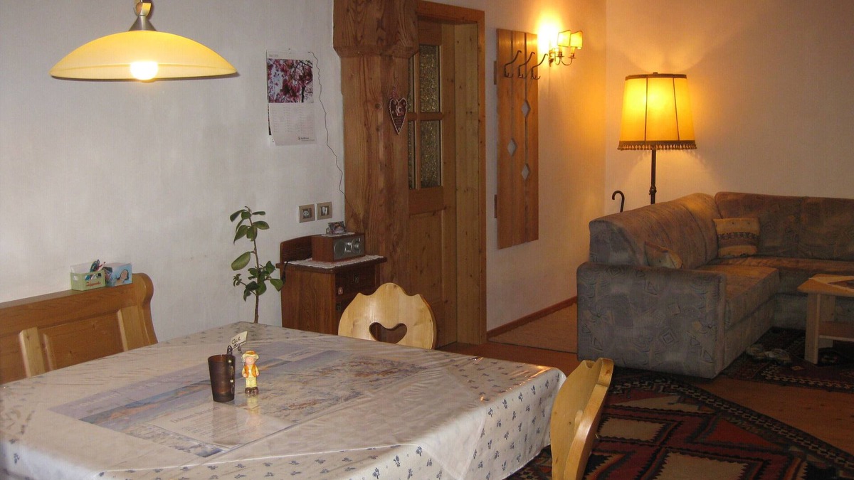 Laion Apartment | Apt. Prantschur-quiet and dreamlike family vacation with "DOLOMITEN" view