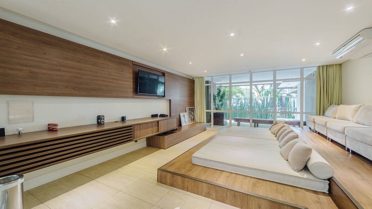 Vila Madalena Apartment | Apt With Balcony 750m From Batman Alley Pdm0208