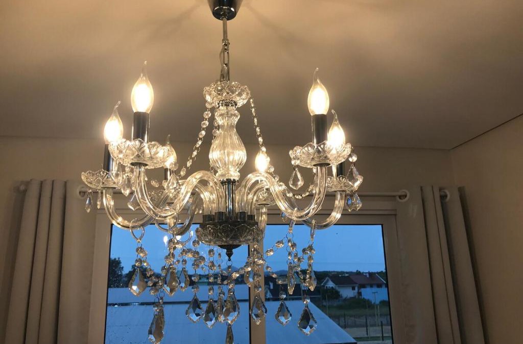 Camobi Apartment | Apto Requinte - king size bed, garage and elevator