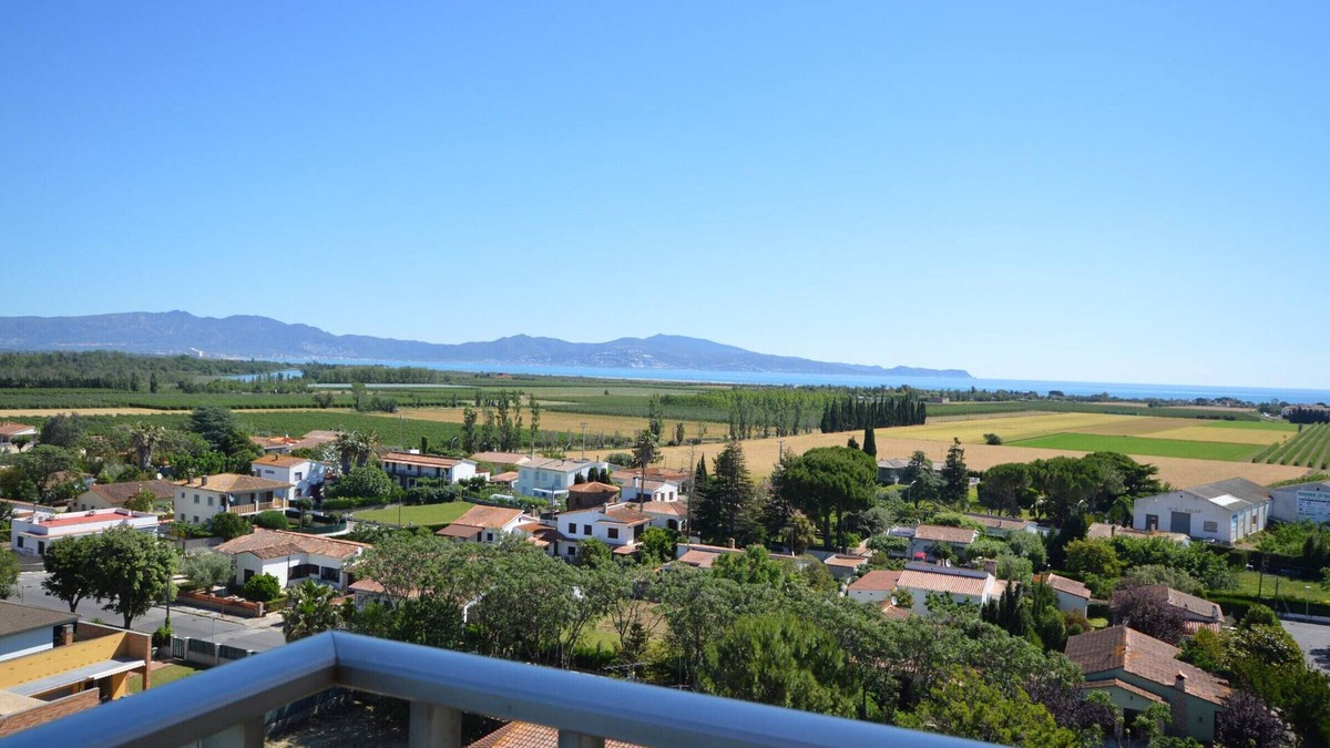 Bon Relax Apartment | Apto TCanigo 8D - Piscina y parking comunitarios, Wifi, A/A, vistas fantásticas.