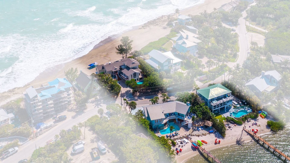 Stuart House | Aquarius Ocean-to-River Resort: 26BR/18BA Beachfront, Sleeps 60+ Pools/Spa/Docks