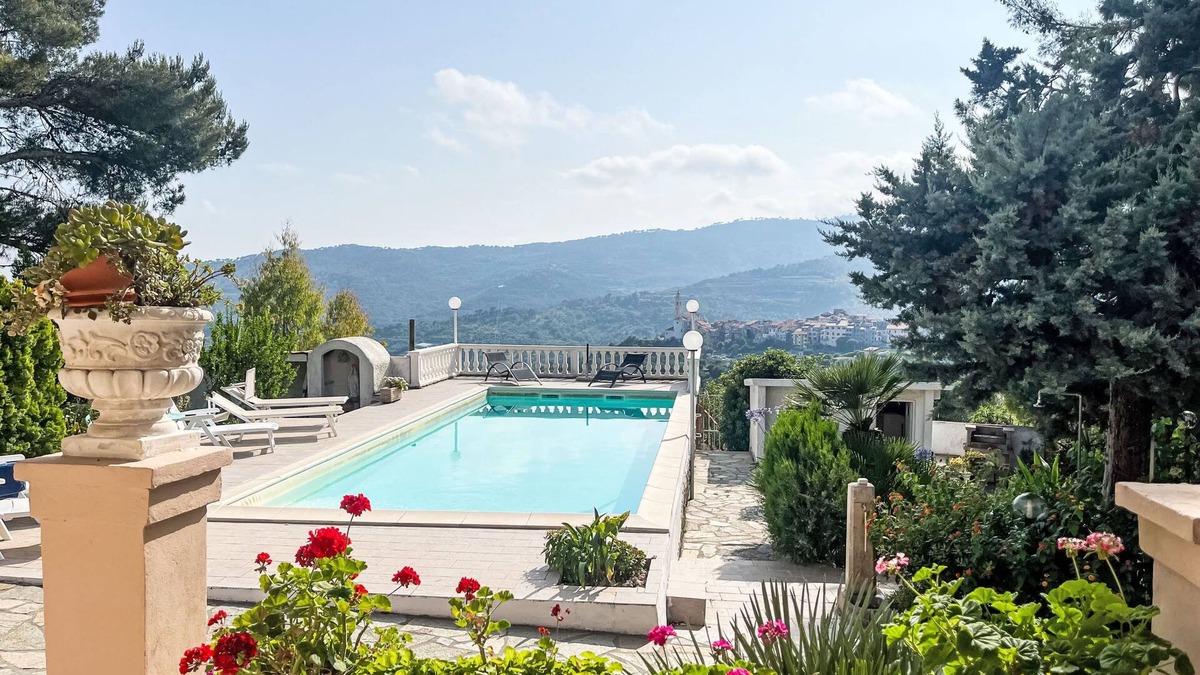 Torrazza Apartment | Arancio di Liguria (PGI211) by Interhome