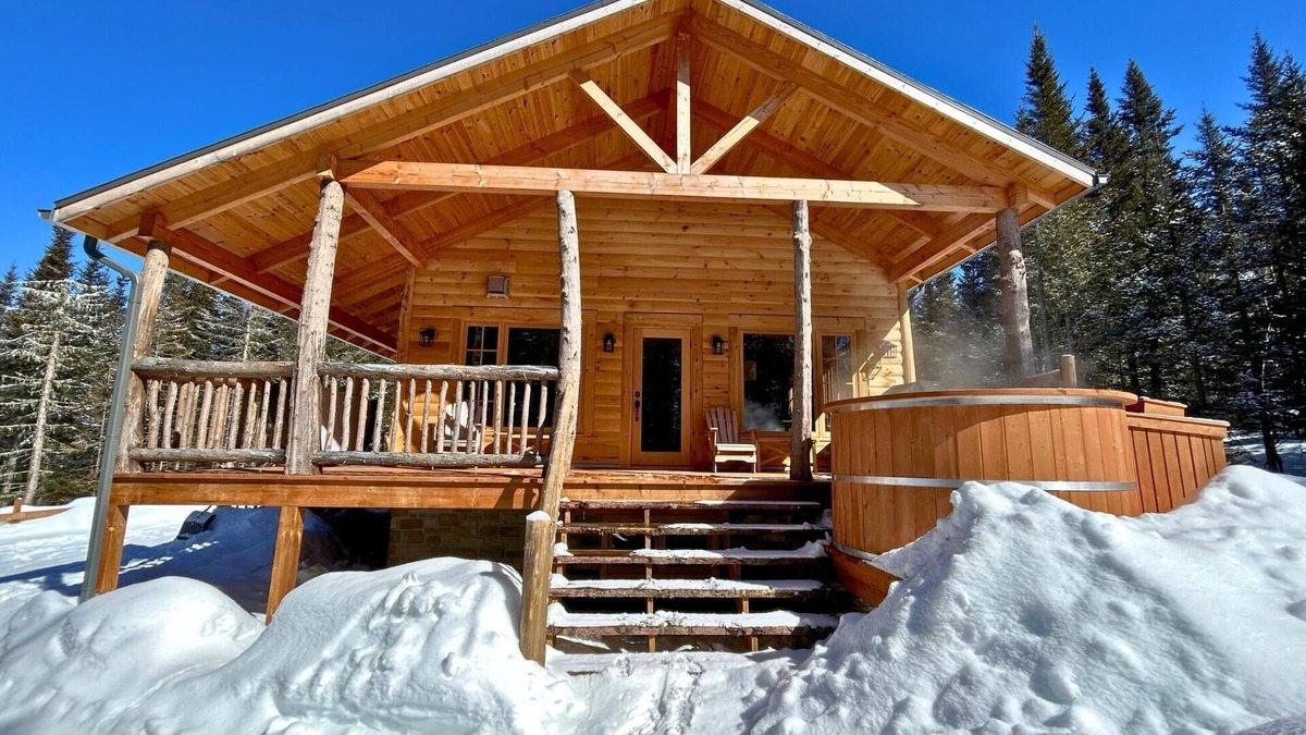 La Malbaie Ski Chalet | Arawak - Chalet Confortable et Moderne Avec Jaccuzzi