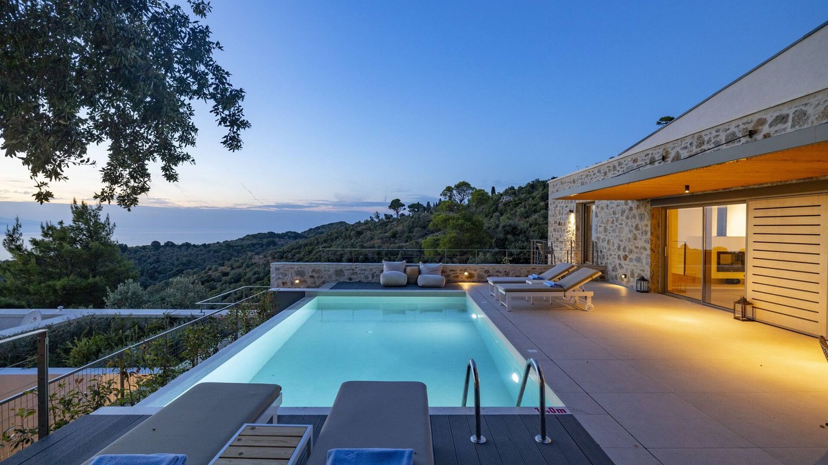 Skiathos Villa | Architect-designed 3 bedroom villas with private infinity pools