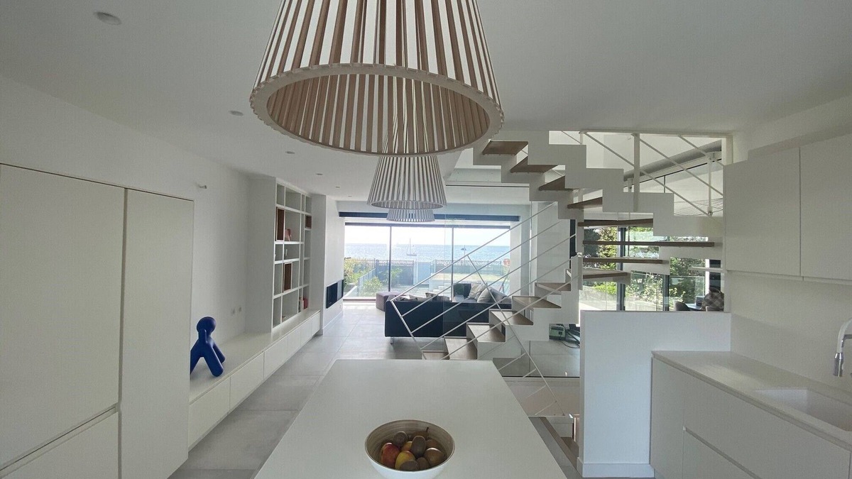 Benodet House | Architect-designed villa with private beach access