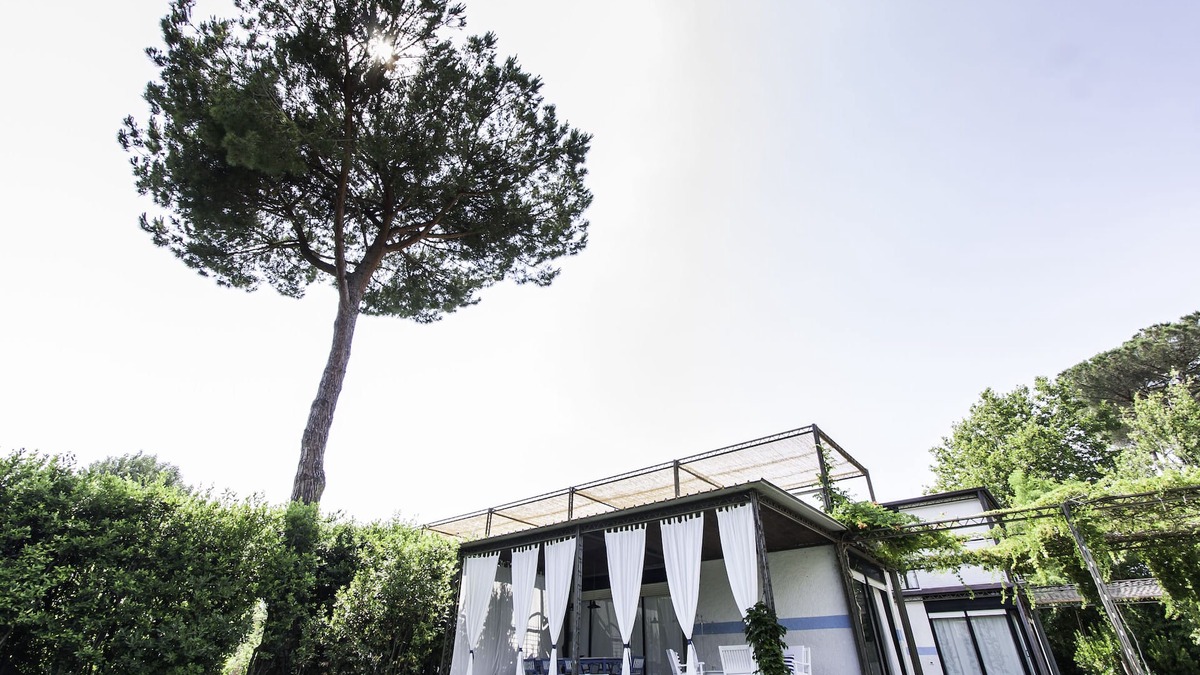 Forte dei Marmi Villa | Architectural/Minimal Villa in Forte dei Marmi, Roma Imperiale