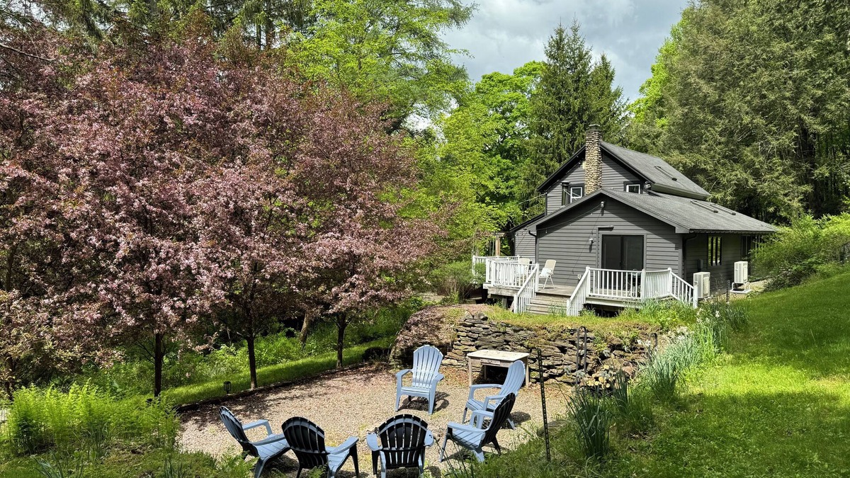 Callicoon Center House | Architectural Gem - Catskill Chalet, hot tub, wraparound deck on 6 acres