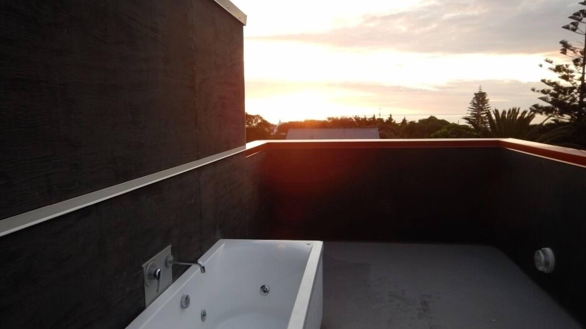 Raumati South House | Architecturally Renovated Bach