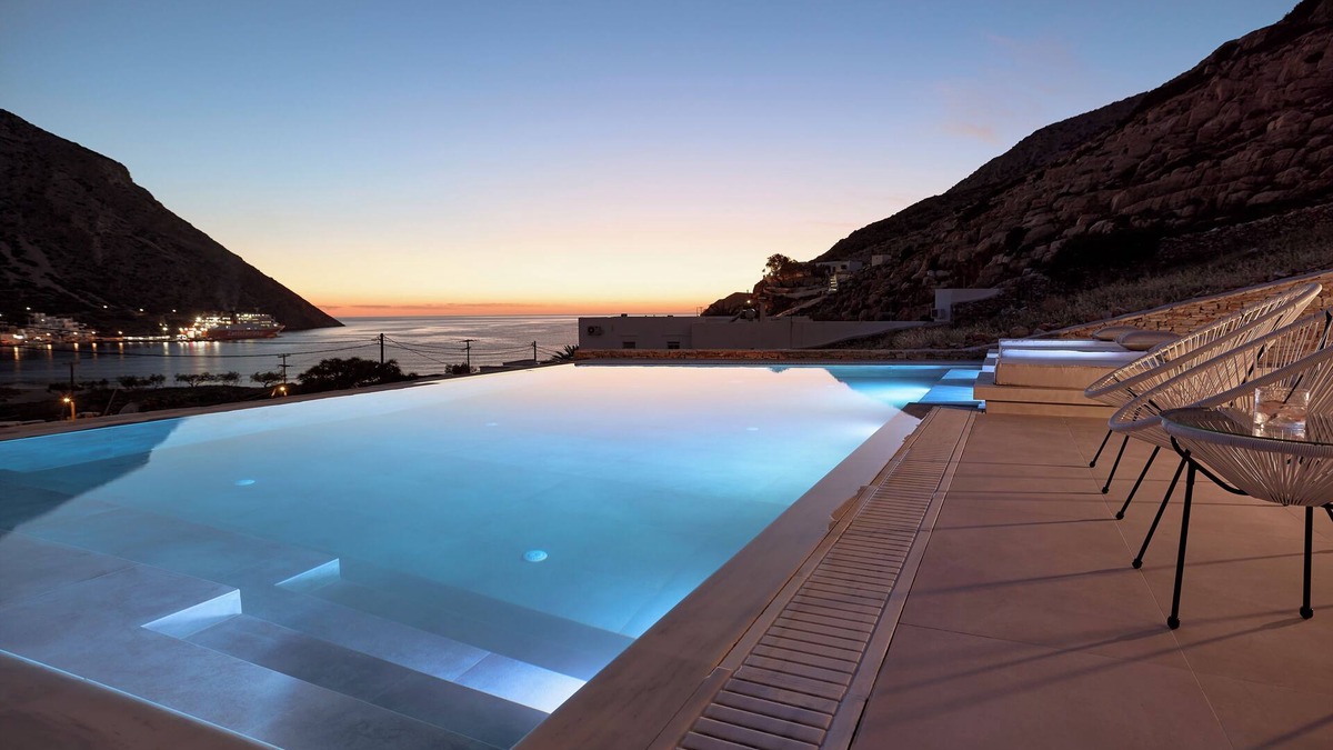 Kamares Hotel | Arcos Suites Sifnos
