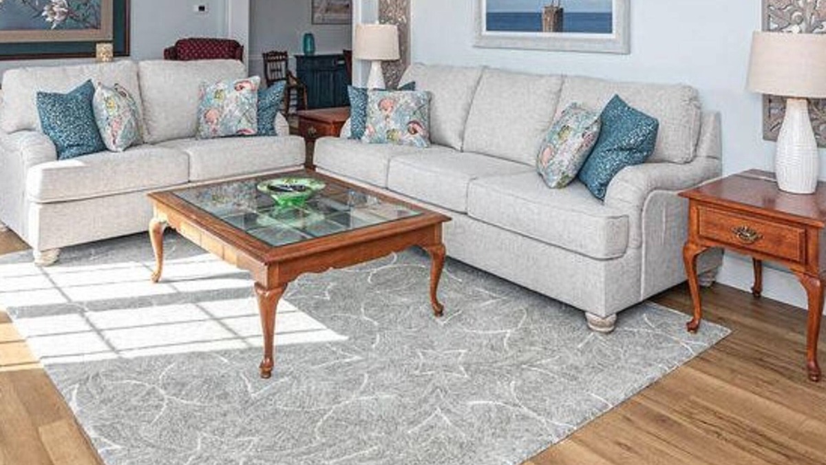 Little Salisbury House | Arctic Ave House: Sunny and bright beautiful 4 Bedroom 3 Full bathroom single home walking distance to the beach, Free WiFi, linens included. Remodel just in couple month. Great location, walk in to restaurants, coffee shop, Acme grocery store, Kids