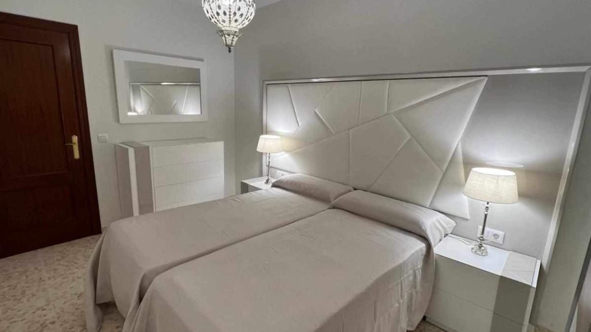 Lucena Apartment | AREVALO CENTER APARTMENT Free parking