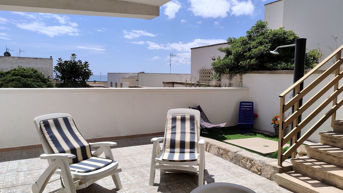 Santa Cesarea Terme Apartment | Arno apartment 200 mt from the sea and close to other beautiful places in Salent
