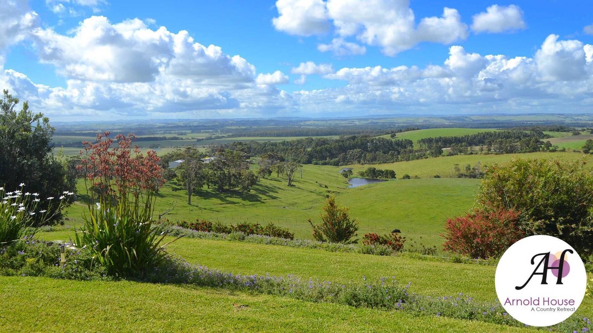 Buffalo Bed & Breakfast | Arnold House - Beautiful Country Retreat - The Anastasia Suite.