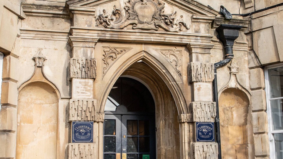 Brislington Hotel | Arnos Manor Hotel