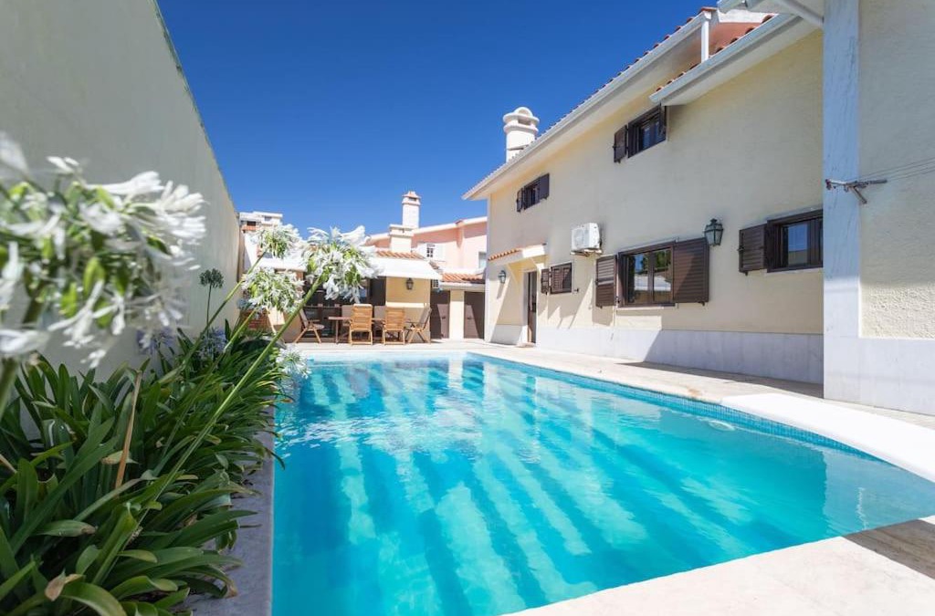 Belverde House | Aroeira Sunny Villa - Heated Pool extra cost