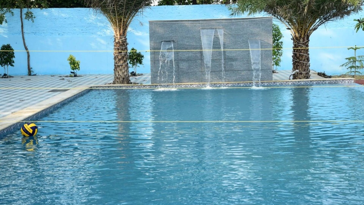 Bhiwadi Hotel | Aroma Green Resort