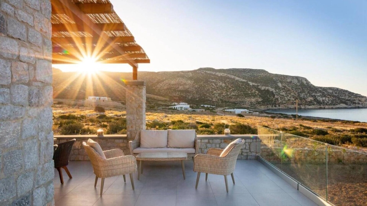 Amoopi Villa | Aros luxury villas 3
