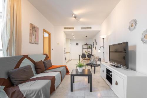 Feria Apartment | Arrayan Central Suite by Valcambre