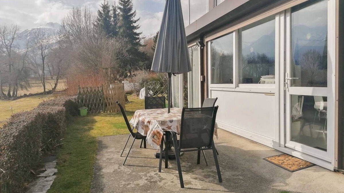 Garin House | Arriehouat - Garin - Gîte