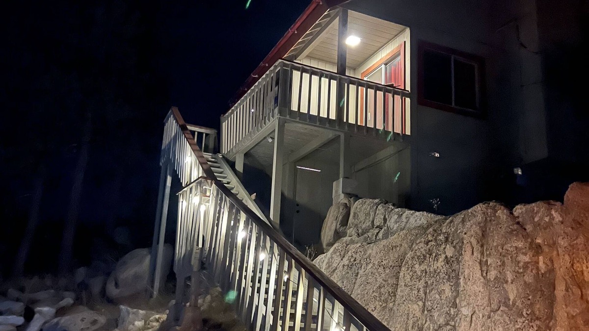 San Bernardino Cabin | ArrowBear Small Cozy Cabin with Autel Home Level 2 EV Charger.