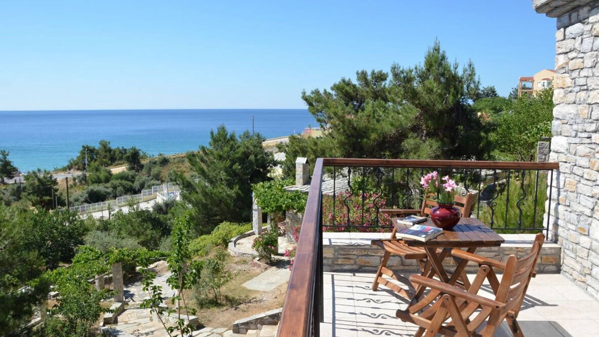 Limenaria House | Arsinoi stone houses - Maisonette