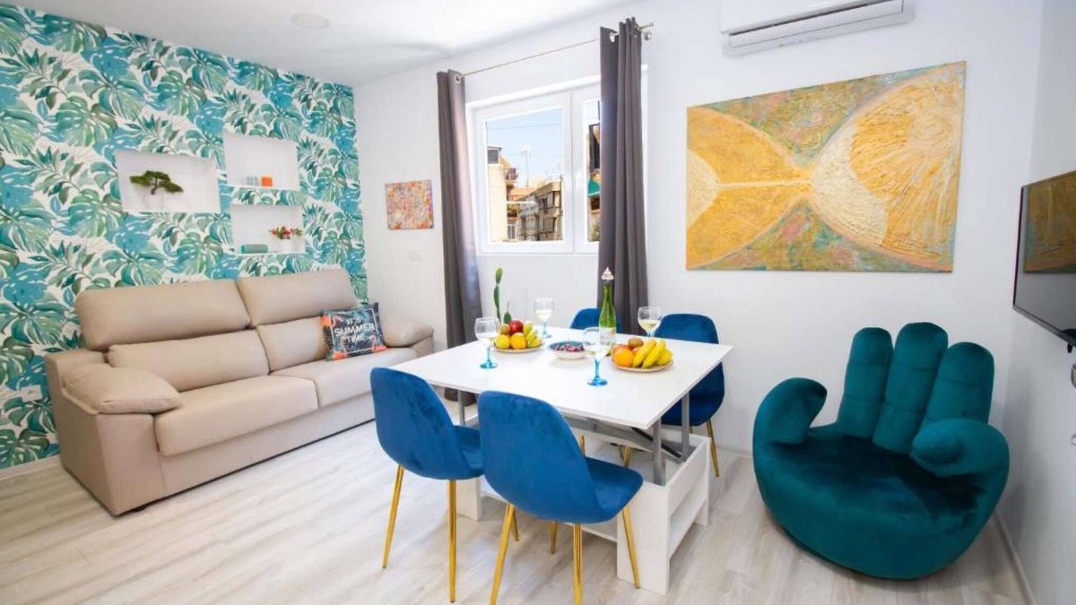 Pla del Bon Repos Apartment | Art Apartment VI, Two-Bedroom Apartment