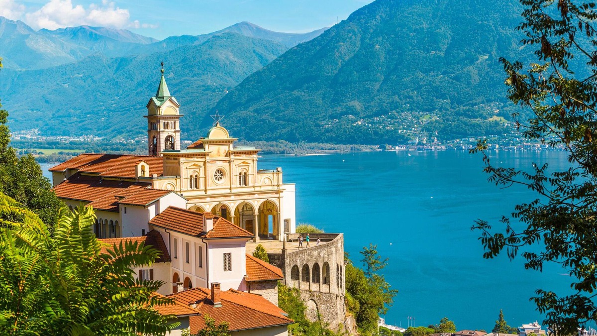 Locarno Apartment | Art apartment, Locarno, Switzerland