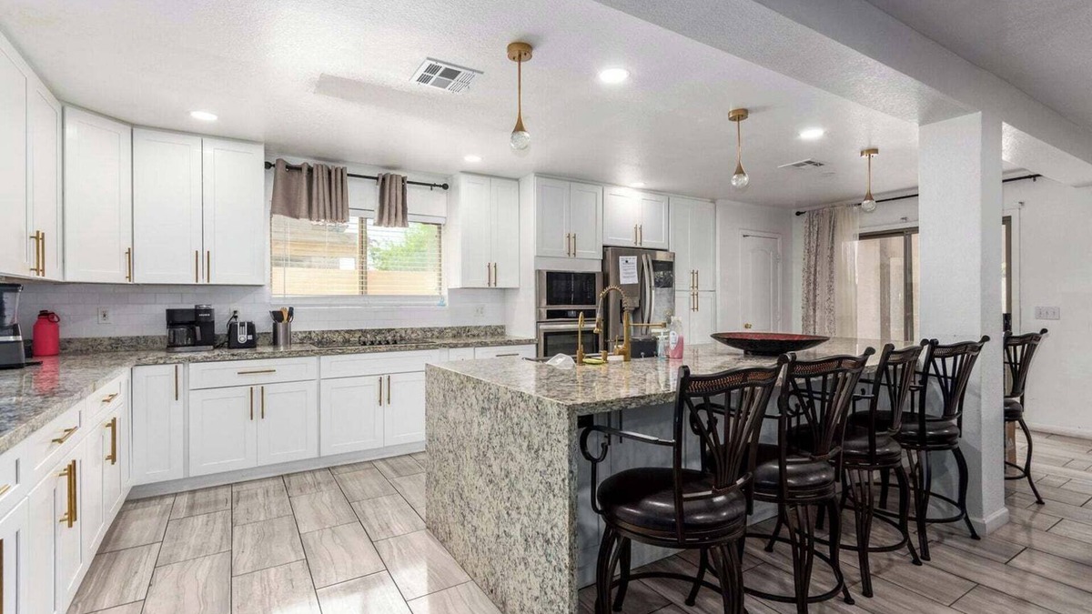 Terracita House | Art Festival & Game Ready! 4 Min from State Farm Stadium
