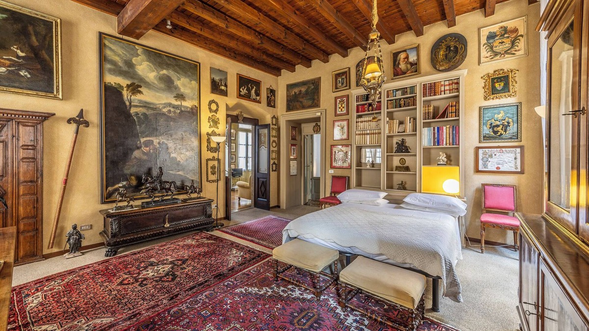 Brescia Antica Apartment | ART GALLERY APARTMENT IN BRESCIA CENTER