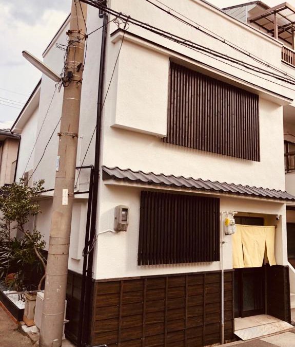 Higashi-osaka Apartment | Art House