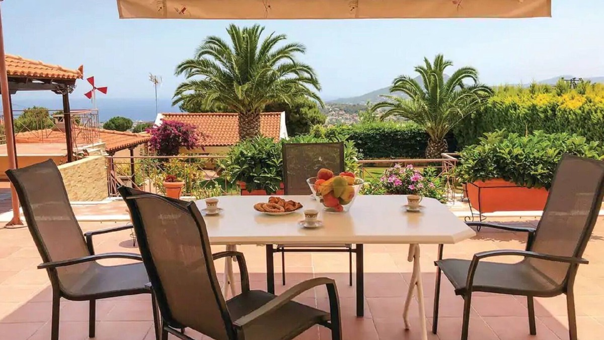 Spata-Artemida Villa | Artemis Riviera