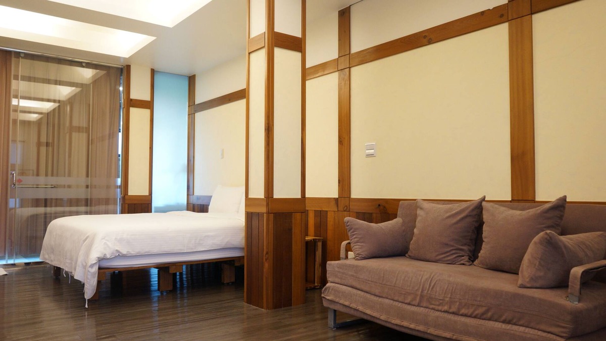 Toucheng Bed & Breakfast | Artisan B&B